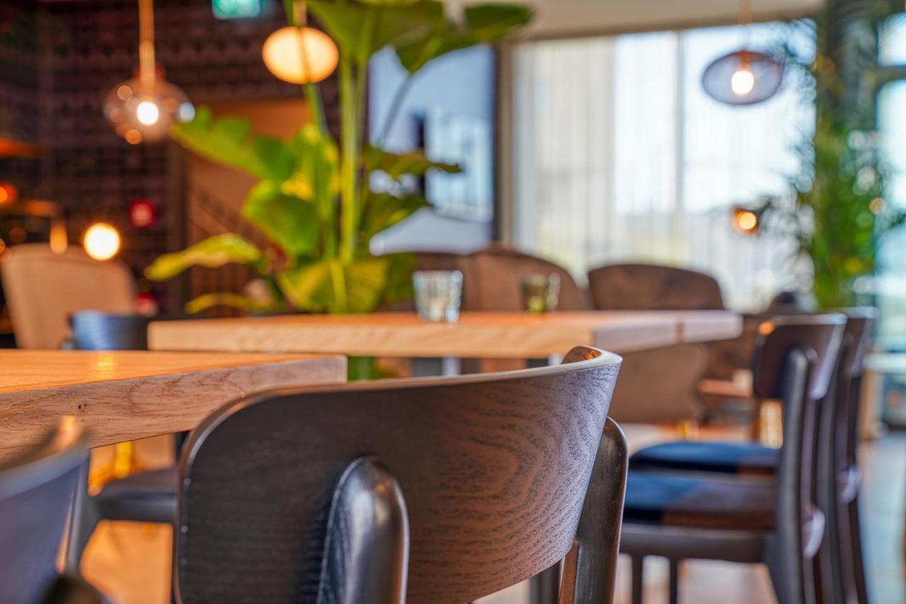 NYCE Hotel Ulm Buitenkant foto