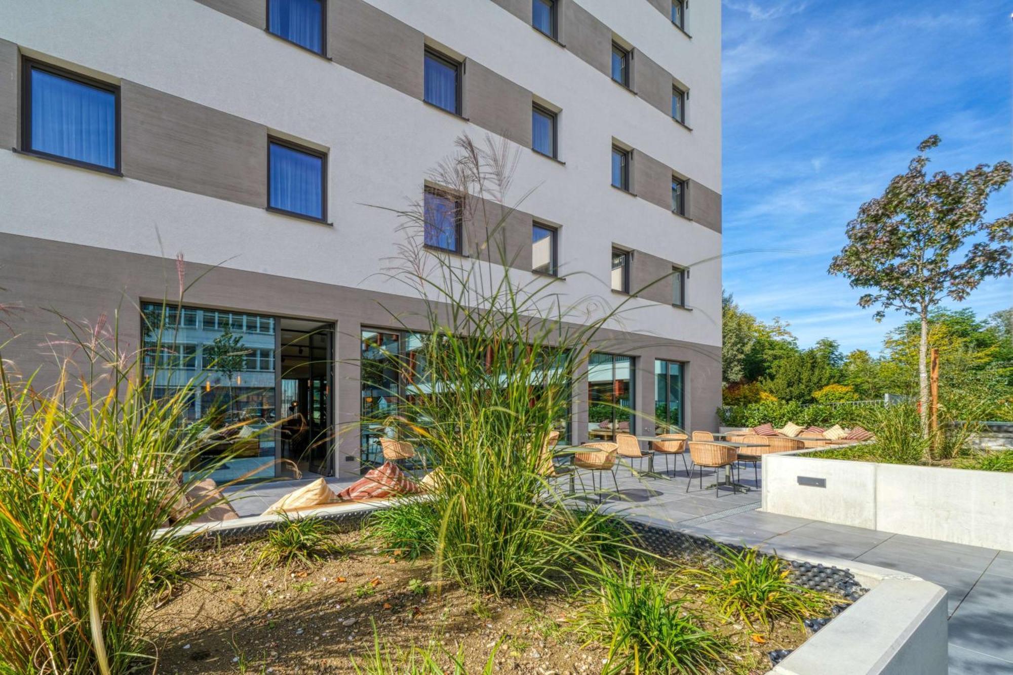 NYCE Hotel Ulm Buitenkant foto